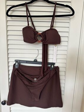 NWT House of Harlow 3 piece Swimsuit Bikini Set, Size Small, Chocolate Brown